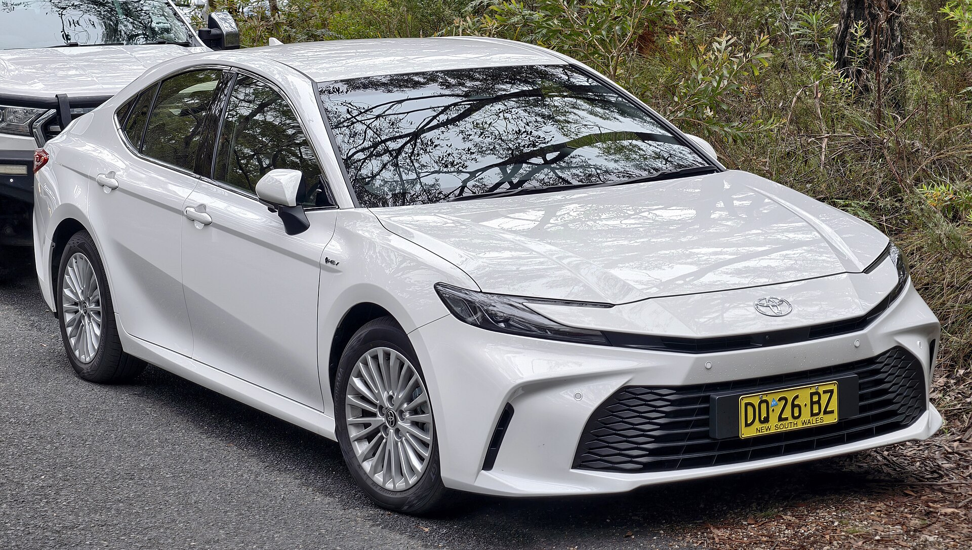 Sedan available for cab booking in Kashmir